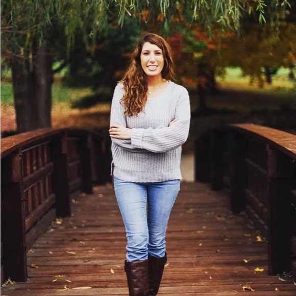 Meet your Posher, Monica - Picture 5 of 7